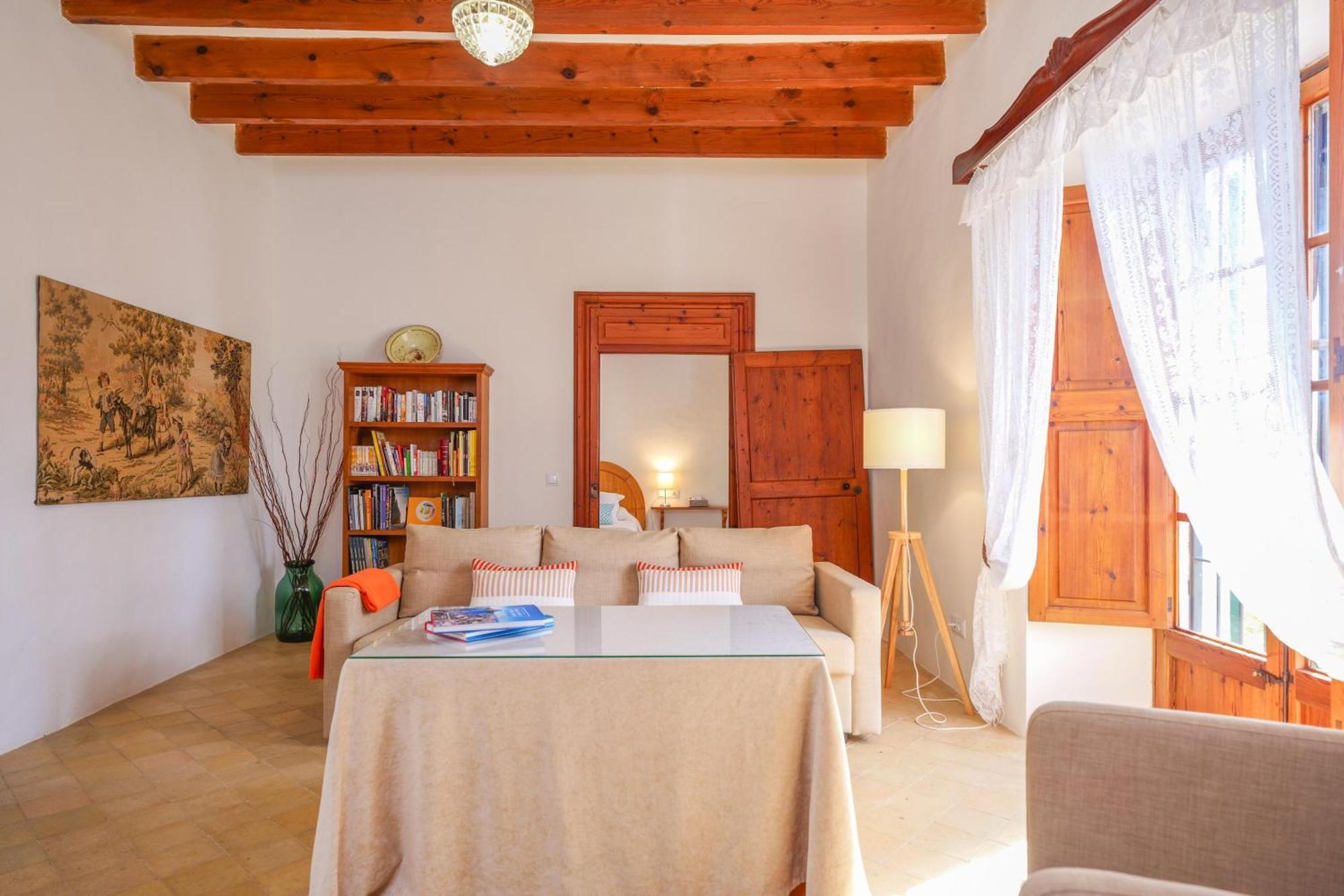 Cas Pilot Villa *